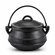 Condere Size 3 Black Cast Iron Cooking Pot with Lid - 7.8L