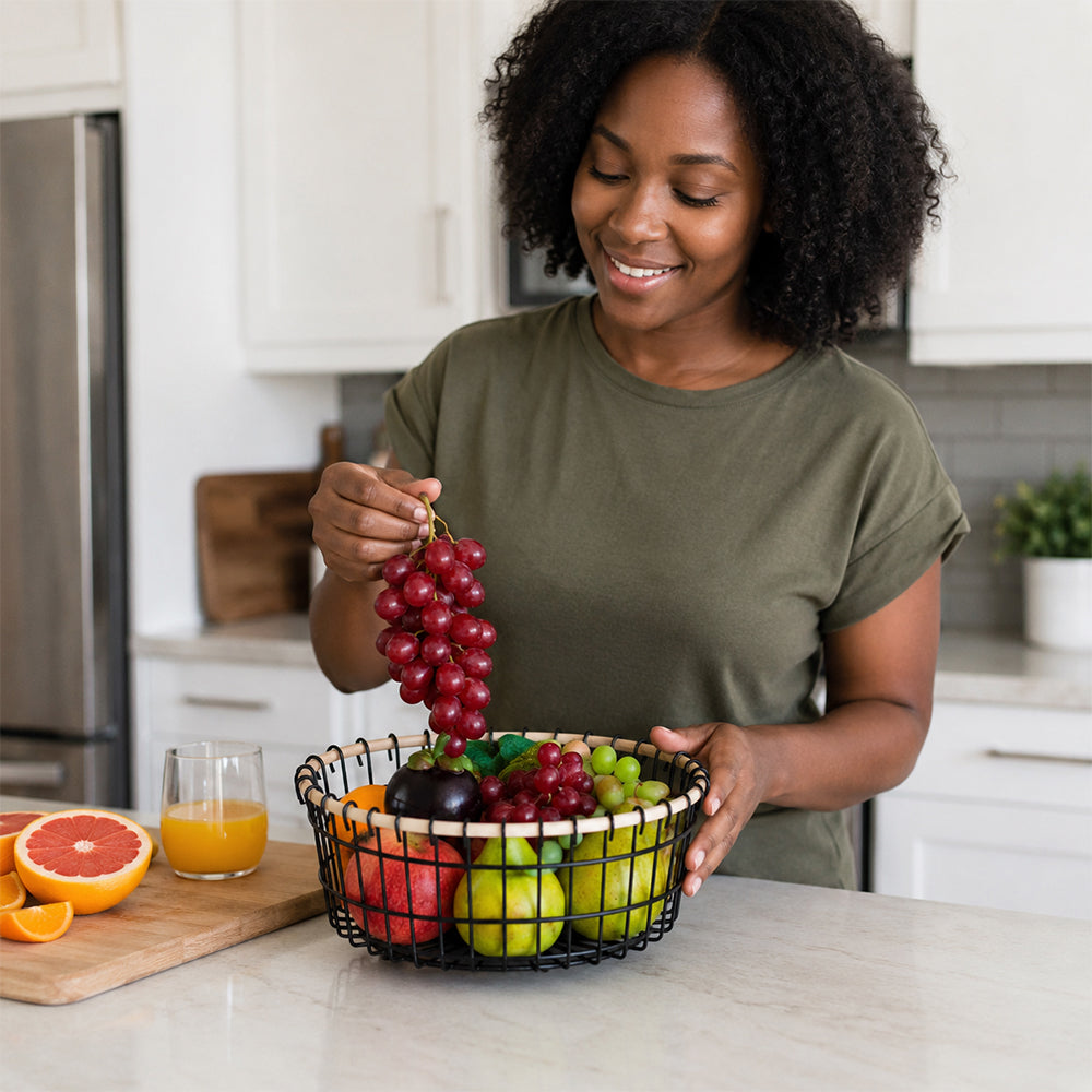 Round Black Metal Fruit Basket with Wooden Rim for Kitchen Counter