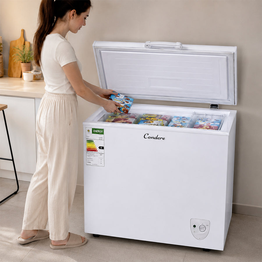 Condere 227L Chest Freezer with Top-Opening Lid - White